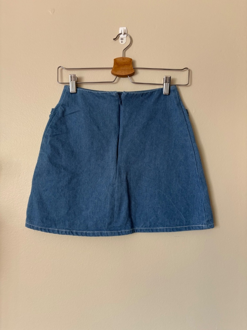 Eliza Faulkner Made in Canada Tate Denim Skirt with Pockets - Picture 4 of 6